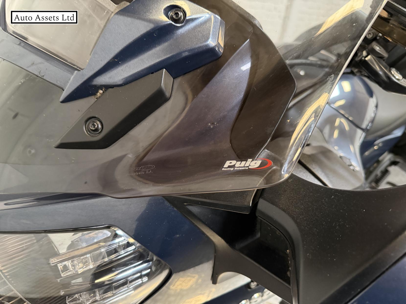 Kawasaki 1400GTR 1400 ABS Sports Tourer Petrol Manual (155 ps)