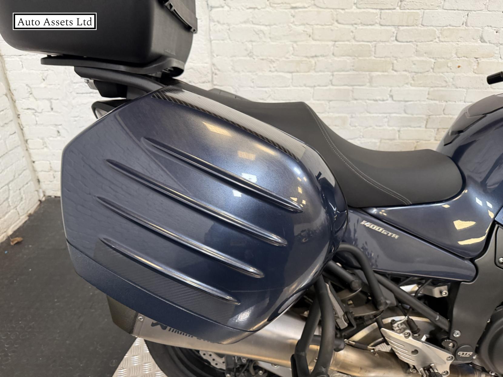 Kawasaki 1400GTR 1400 ABS Sports Tourer Petrol Manual (155 ps)