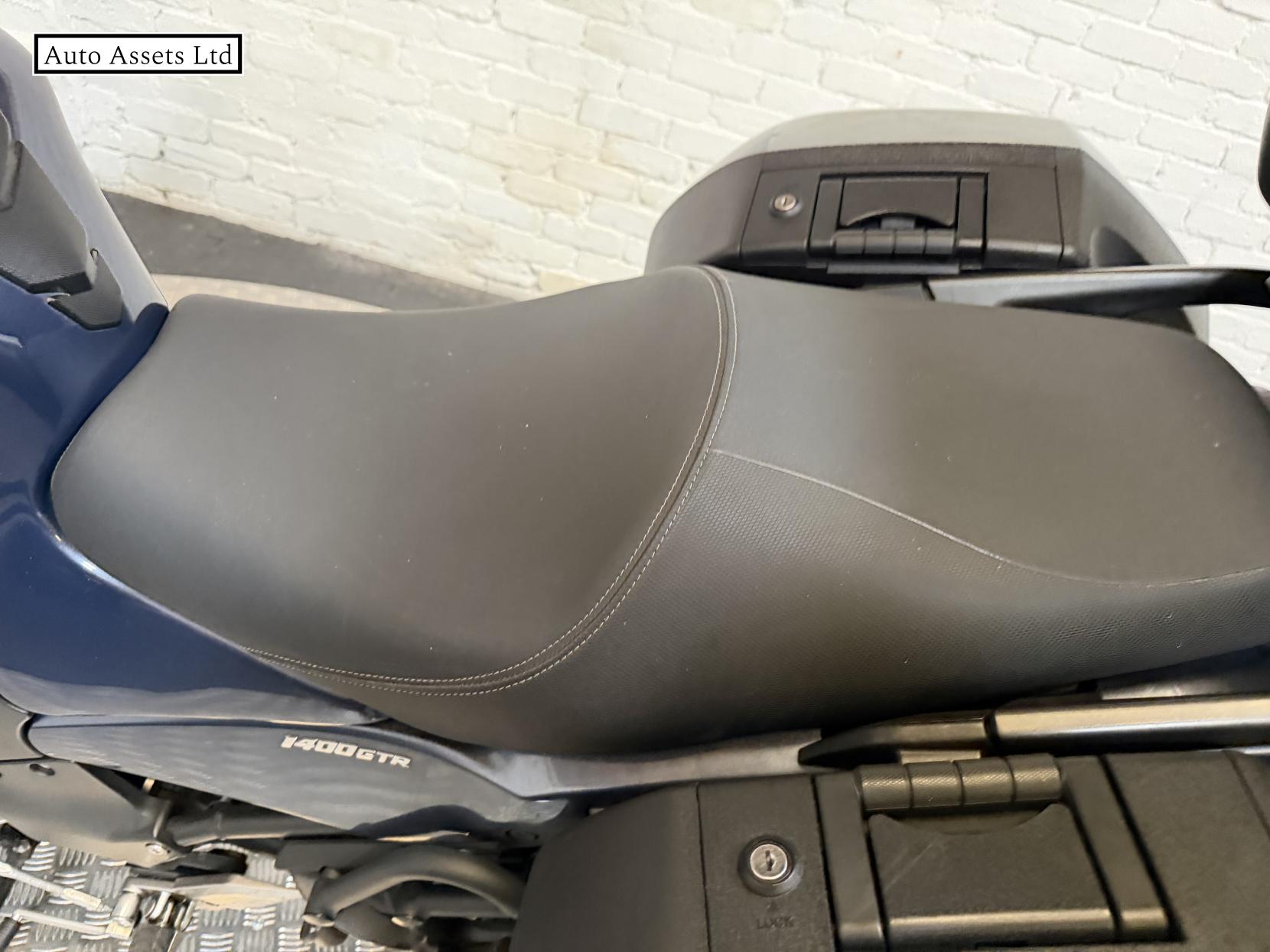 Kawasaki 1400GTR 1400 ABS Sports Tourer Petrol Manual (155 ps)