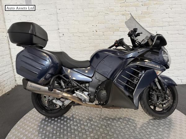 Kawasaki 1400GTR 1400 ABS Sports Tourer Petrol Manual (155 ps)