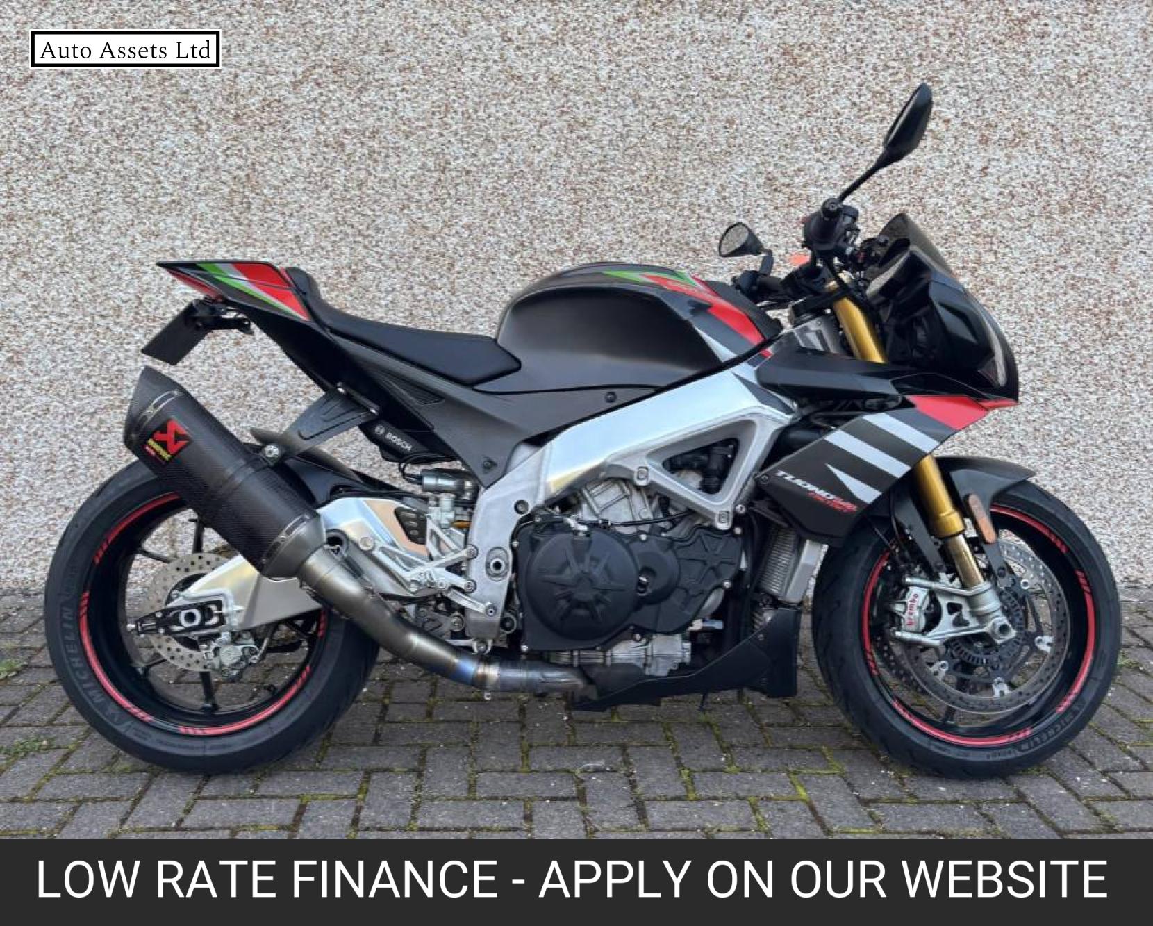 Aprilia Tuono 1100 V4 1100 Factory Naked Petrol Manual Euro 4 (175 ps)
