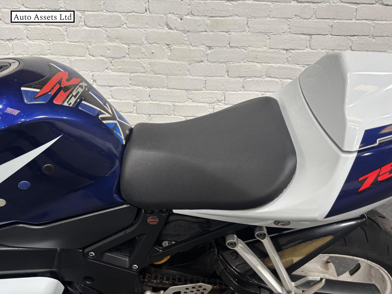 Suzuki GSX-R750 750 Super Sports Petrol Manual (152 ps)