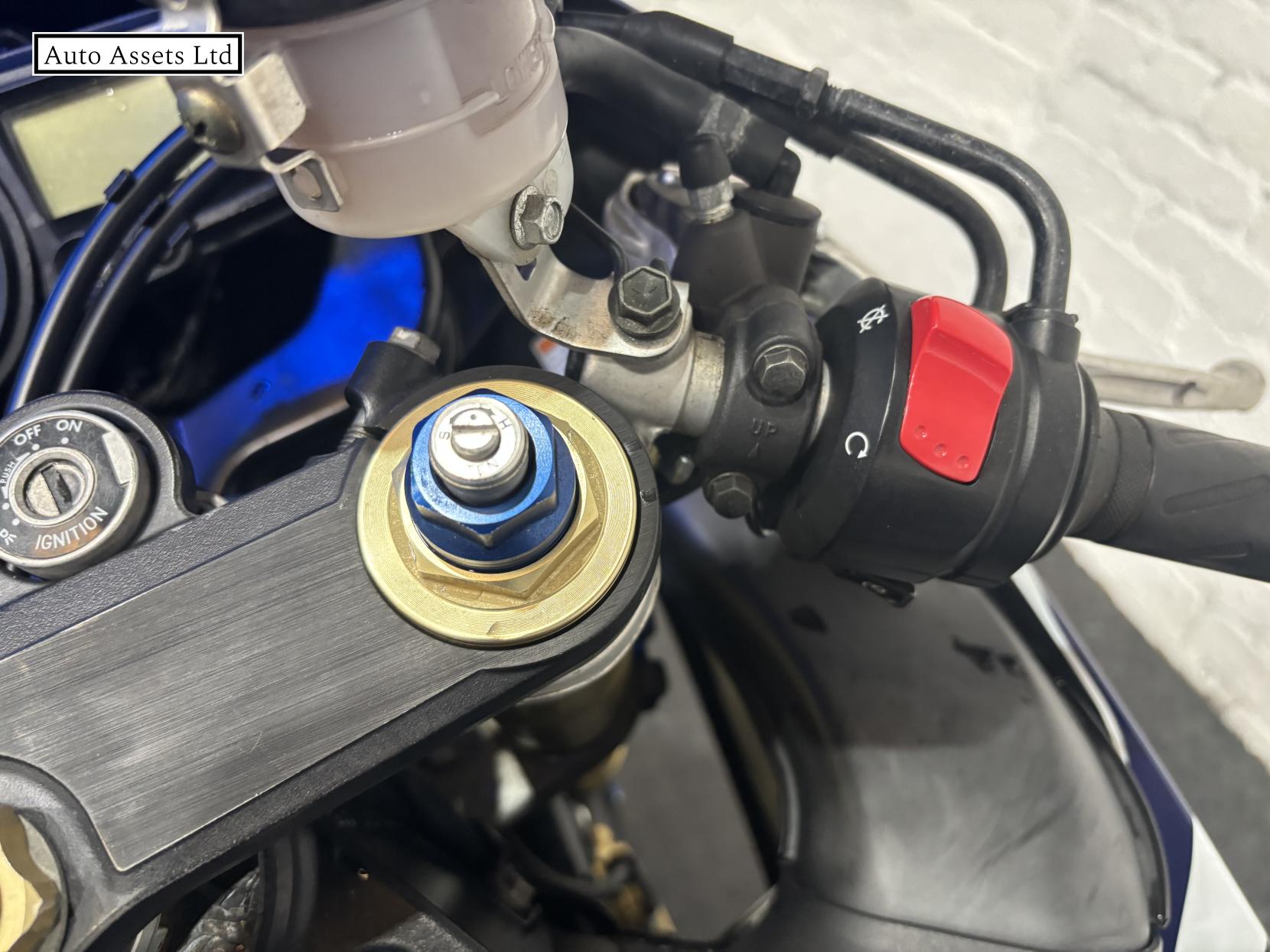 Suzuki GSX-R750 750 Super Sports Petrol Manual (152 ps)