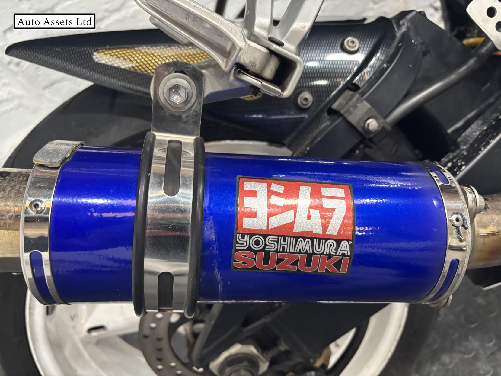 Suzuki GSX-R750 750 Super Sports Petrol Manual (152 ps)
