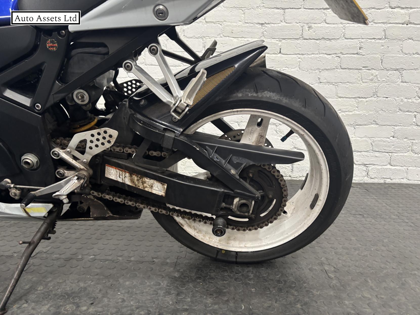 Suzuki GSX-R750 750 Super Sports Petrol Manual (152 ps)