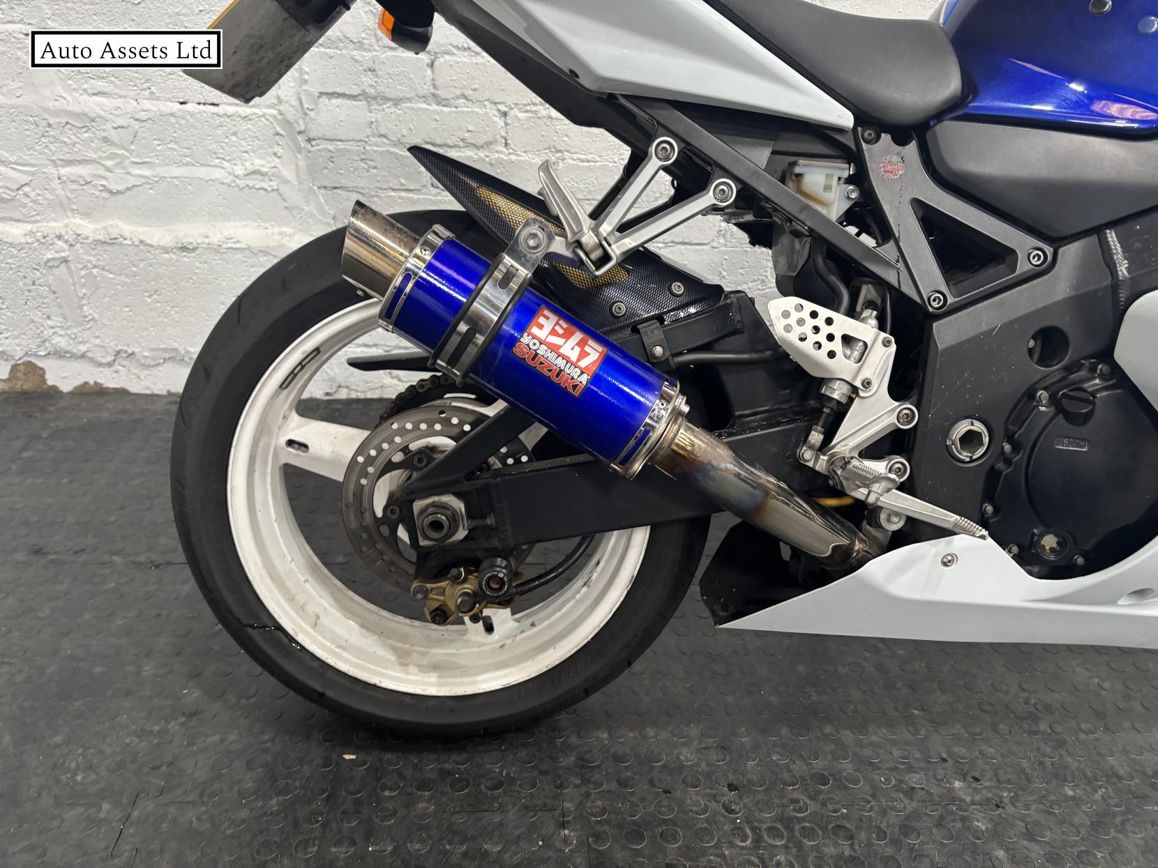 Suzuki GSX-R750 750 Super Sports Petrol Manual (152 ps)