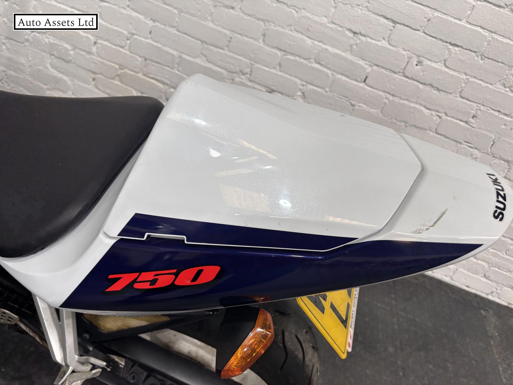 Suzuki GSX-R750 750 Super Sports Petrol Manual (152 ps)