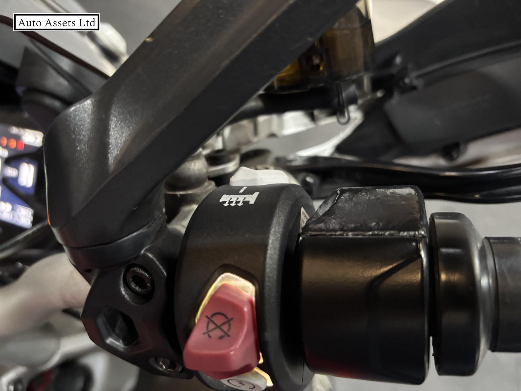 Ducati Multistrada 1200 1200 S Adventure Petrol Manual Euro 4 (152 ps)