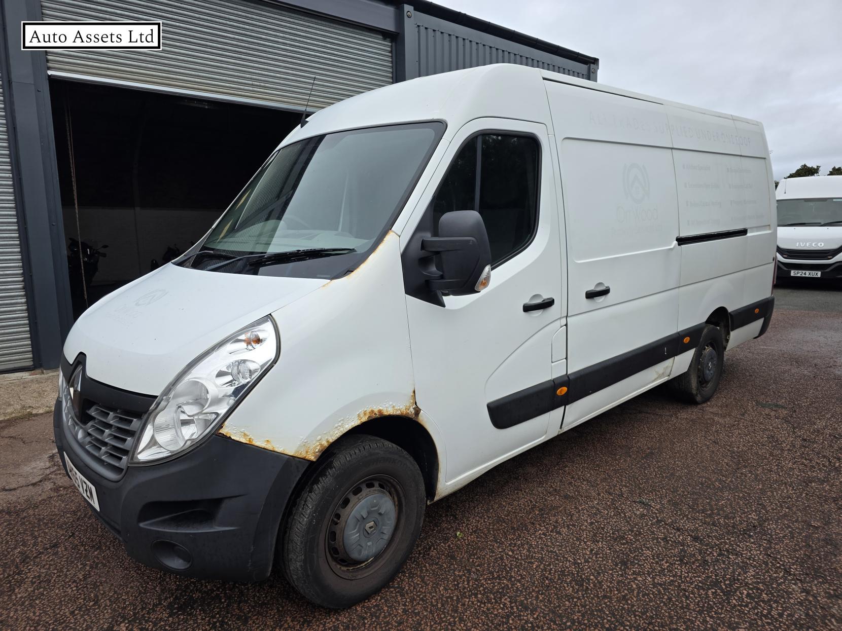 Renault Master 2.3 dCi 35 eco2 Panel Van 5dr Diesel Manual RWD LWB Medium Roof Euro 5 (125 ps)