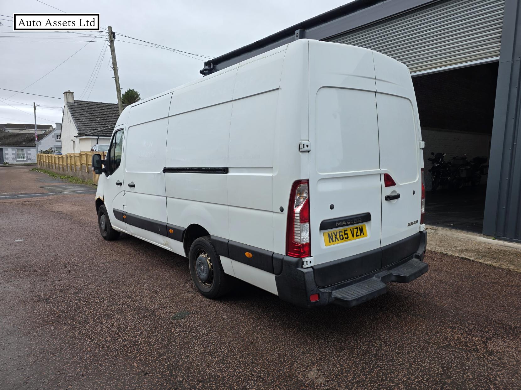 Renault Master 2.3 dCi 35 eco2 Panel Van 5dr Diesel Manual RWD LWB Medium Roof Euro 5 (125 ps)