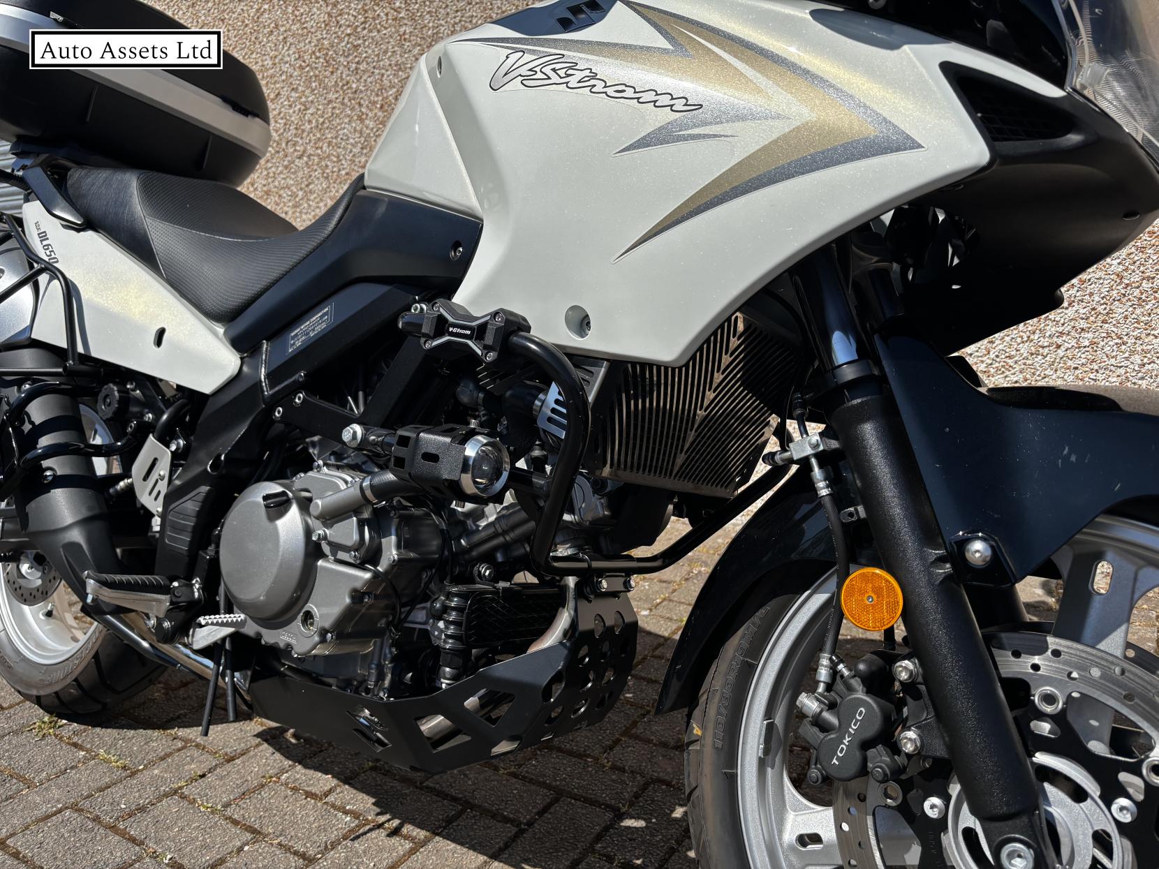 Suzuki V-Strom 650 650 Adventure Petrol Manual (66 ps)