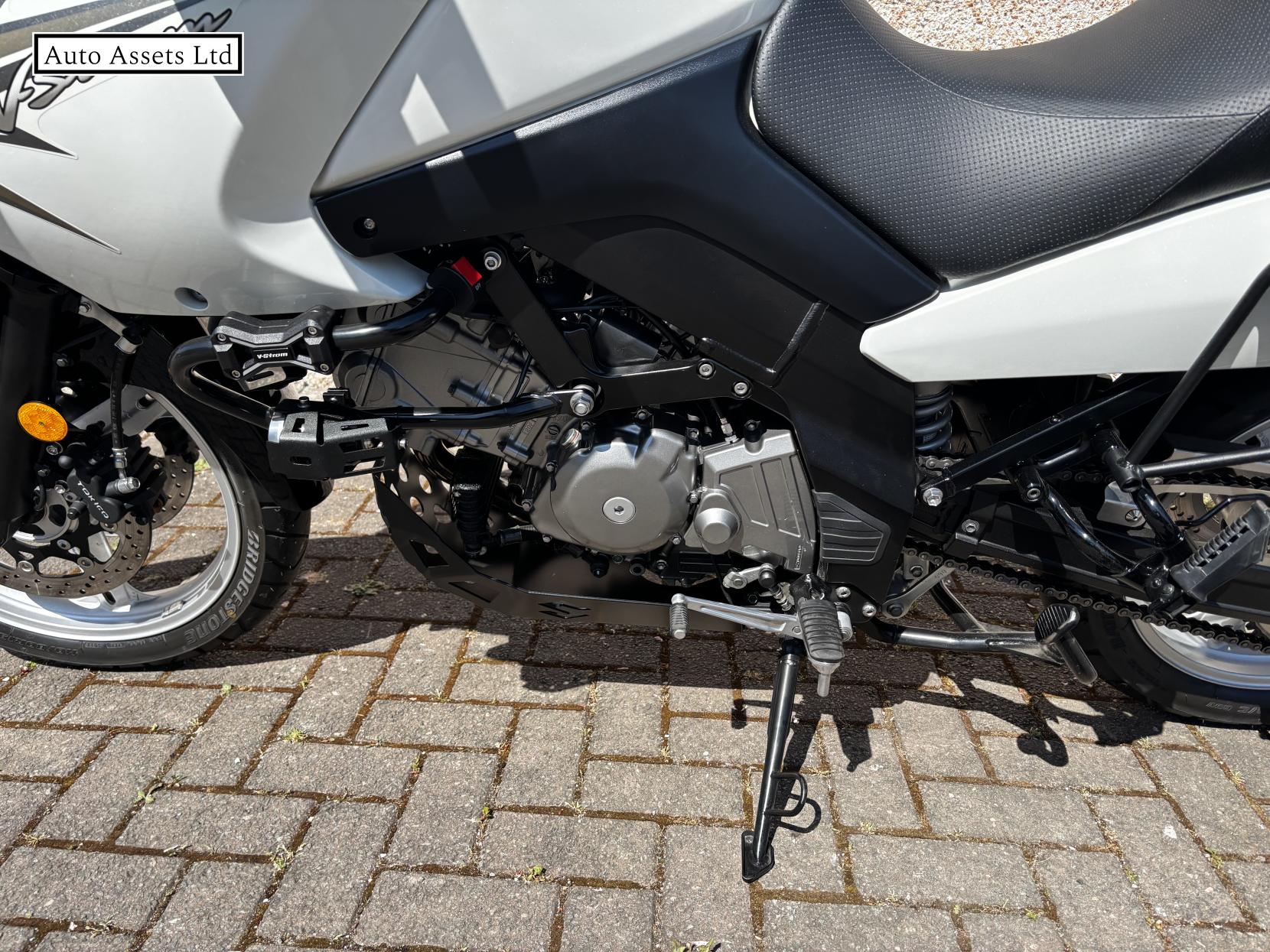 Suzuki V-Strom 650 650 Adventure Petrol Manual (66 ps)