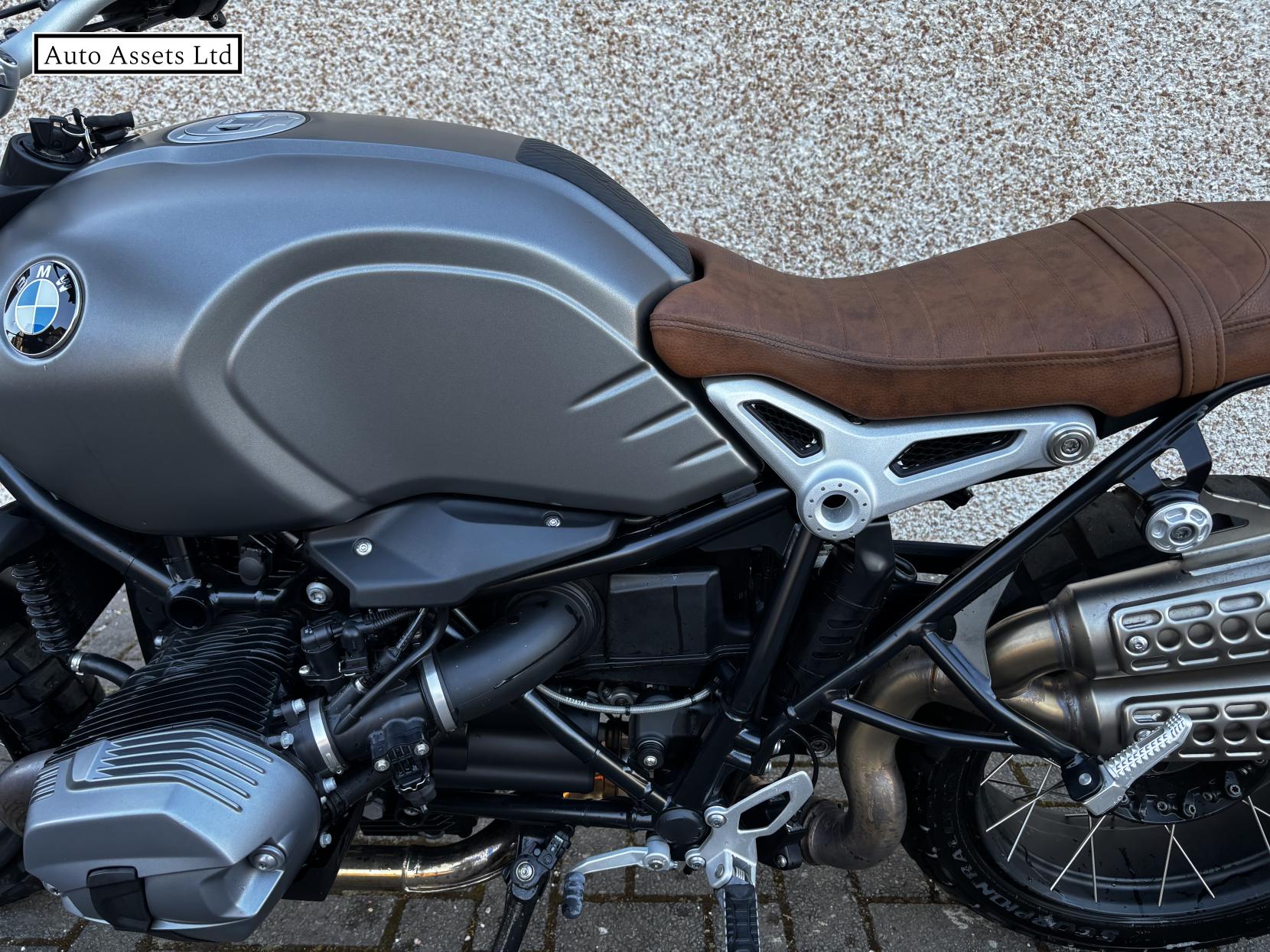 BMW R nineT Scrambler 1170 X Roadster/Retro Petrol Manual Euro 4 (110 ps)