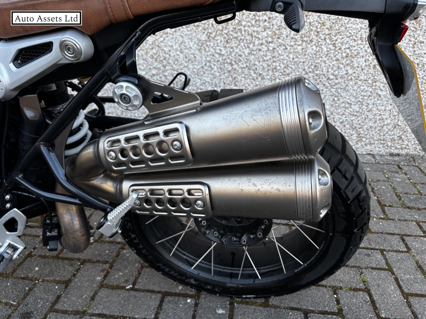 BMW R nineT Scrambler 1170 X Roadster/Retro Petrol Manual Euro 4 (110 ps)