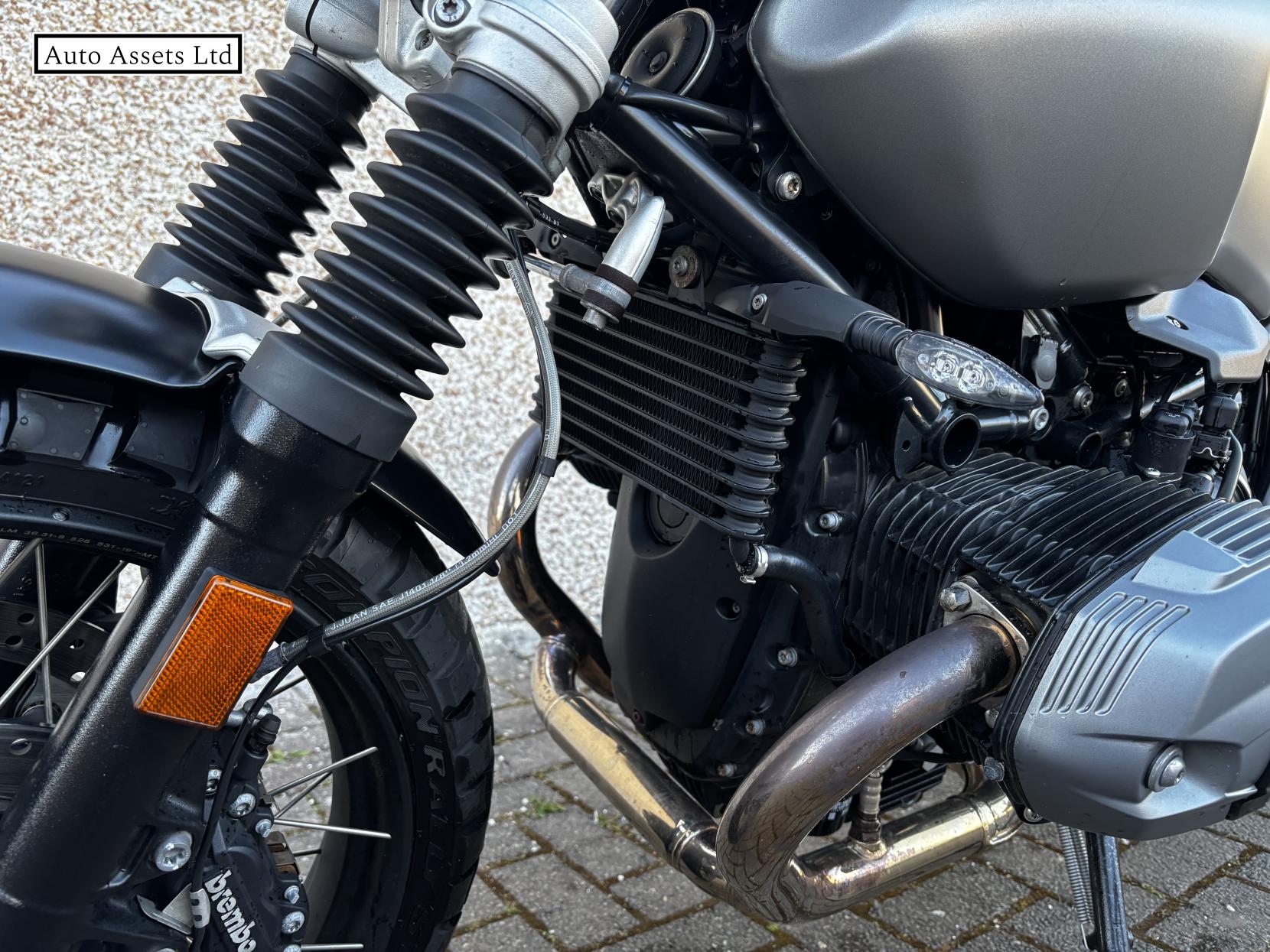 BMW R nineT Scrambler 1170 X Roadster/Retro Petrol Manual Euro 4 (110 ps)
