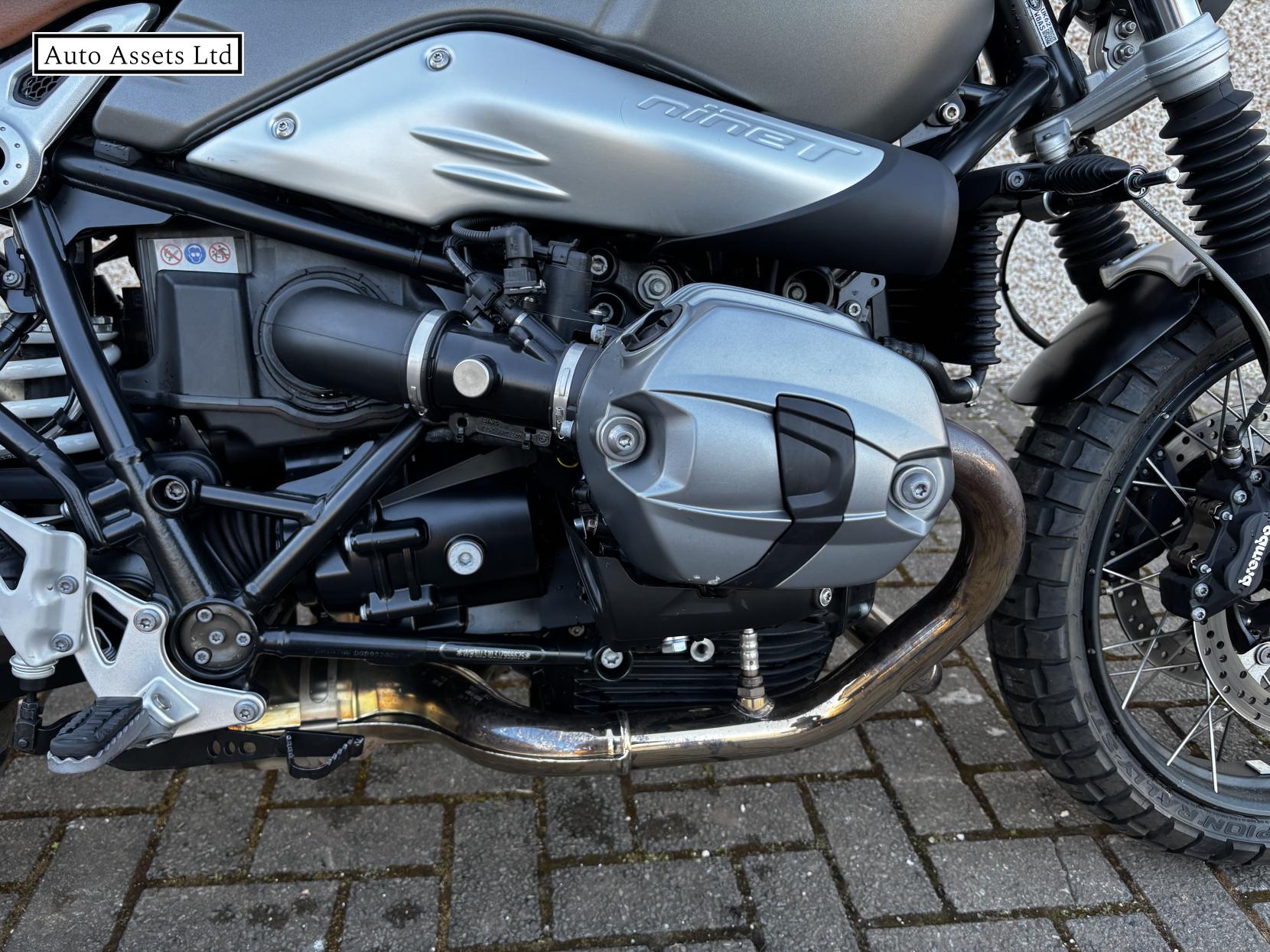 BMW R nineT Scrambler 1170 X Roadster/Retro Petrol Manual Euro 4 (110 ps)
