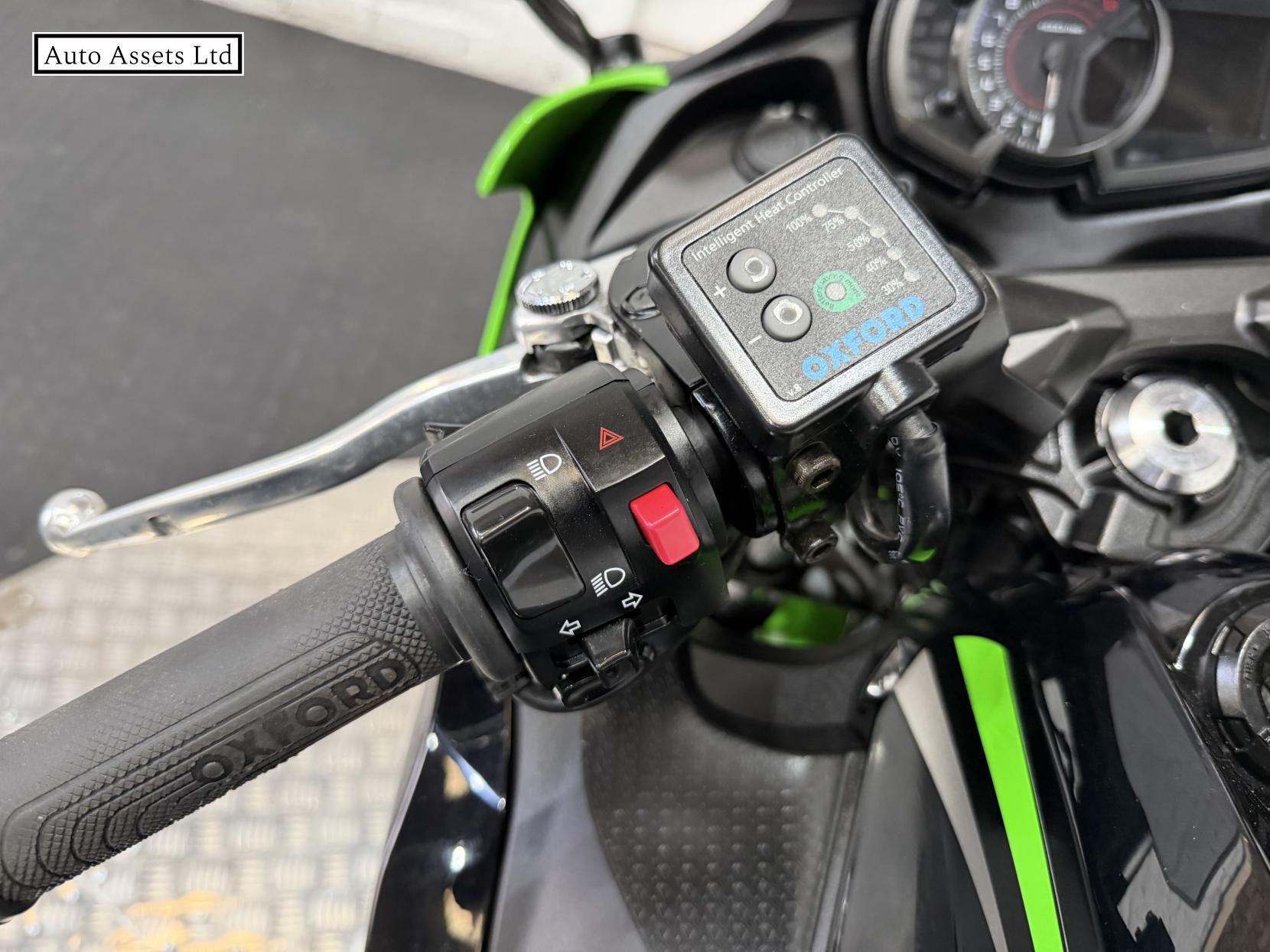 Kawasaki Ninja 650 650 Super Sports Petrol Manual Euro 4 (68 ps)