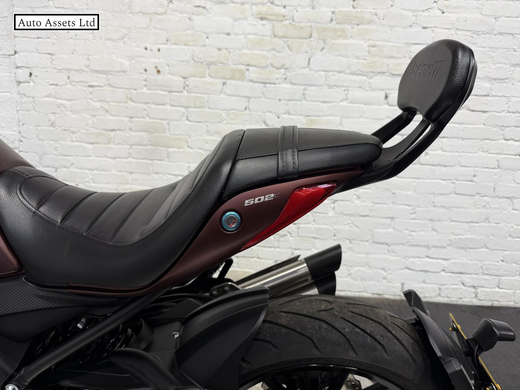 Benelli 502C 502 Custom Cruiser Petrol Manual Euro 5 (47 ps)