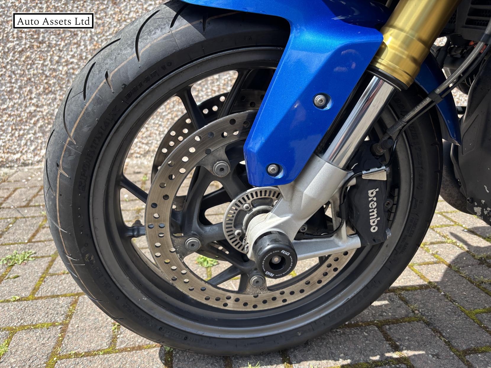 BMW R 1200 RS 1200 Sports Tourer Petrol Manual (125 ps)