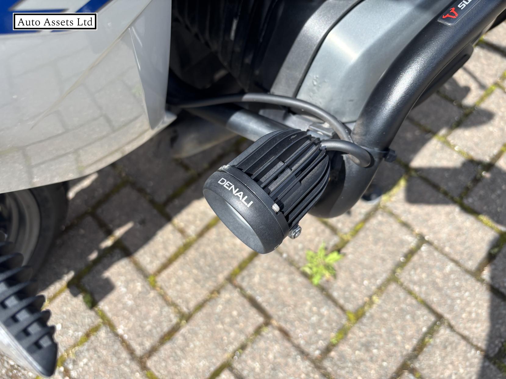 BMW R 1200 RS 1200 Sports Tourer Petrol Manual (125 ps)