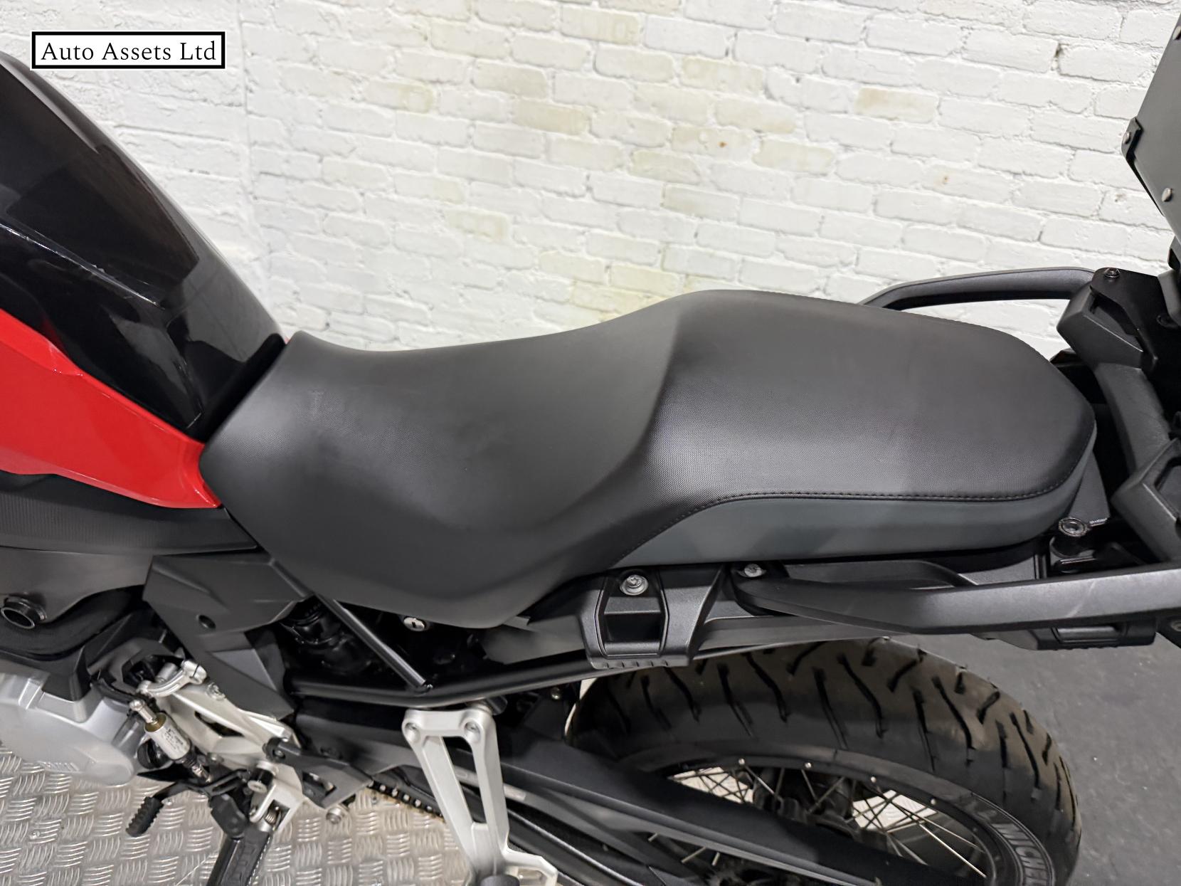 BMW F 850 GS 850 Sport Adventure Petrol Manual Euro 4 (95 ps)