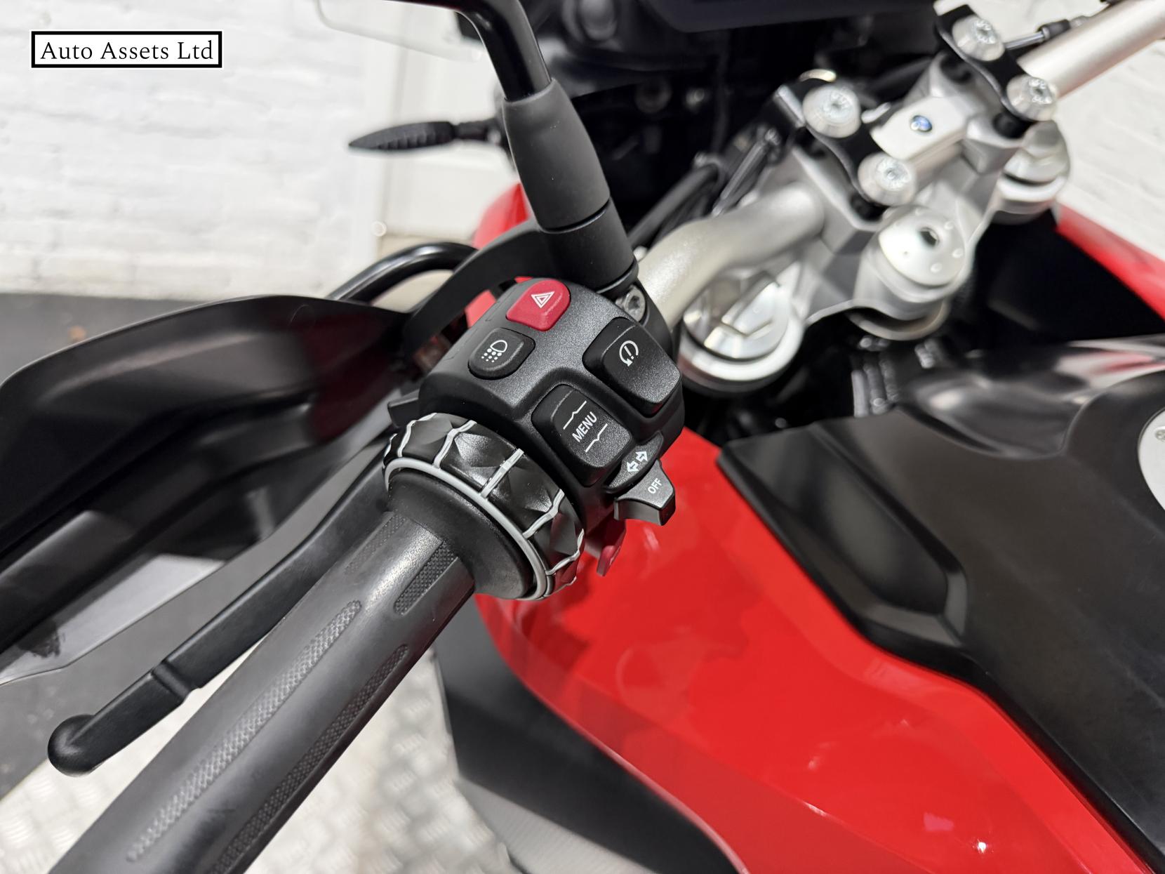 BMW F 850 GS 850 Sport Adventure Petrol Manual Euro 4 (95 ps)