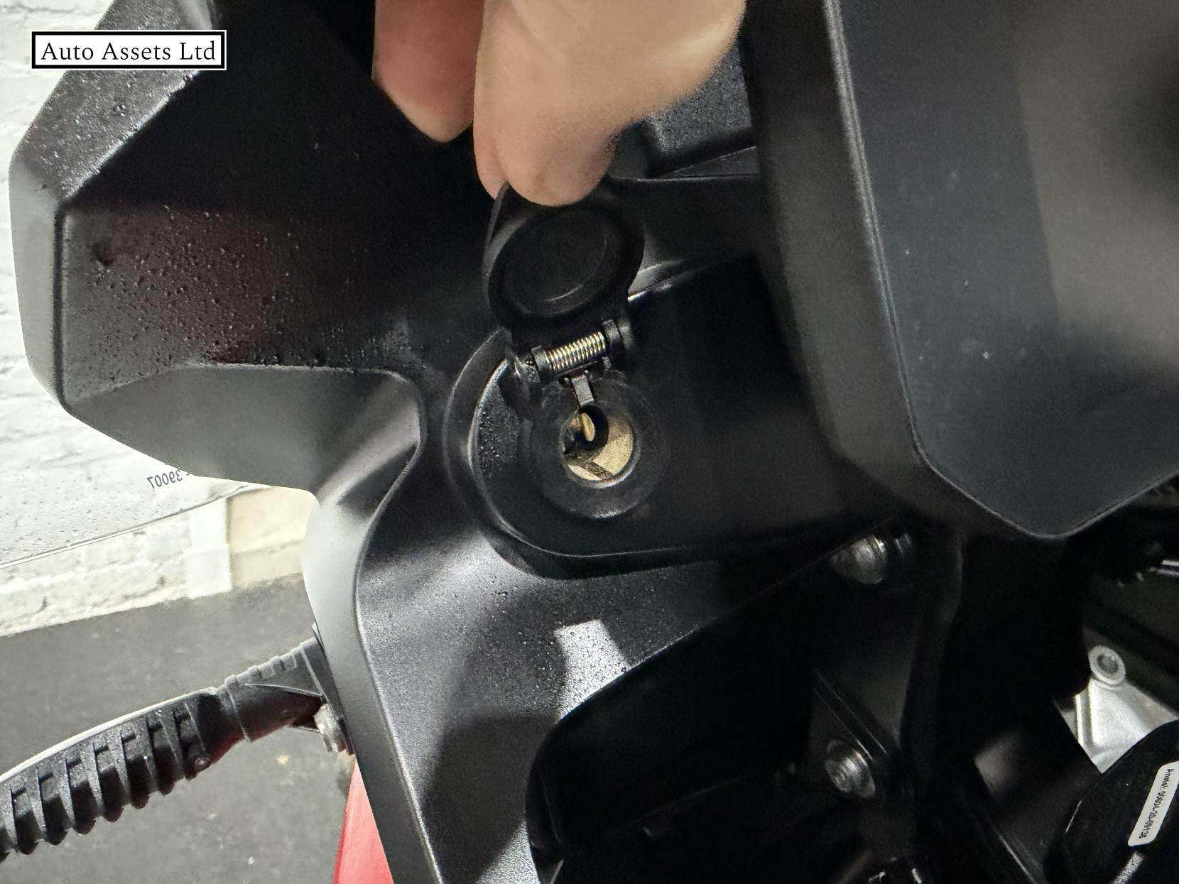 BMW F 850 GS 850 Sport Adventure Petrol Manual Euro 4 (95 ps)