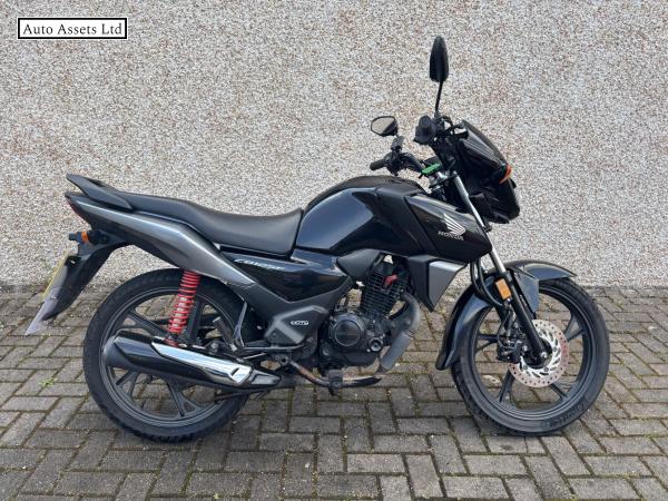 Honda CB125F 125 Naked Petrol Manual Euro 5 (11 ps)
