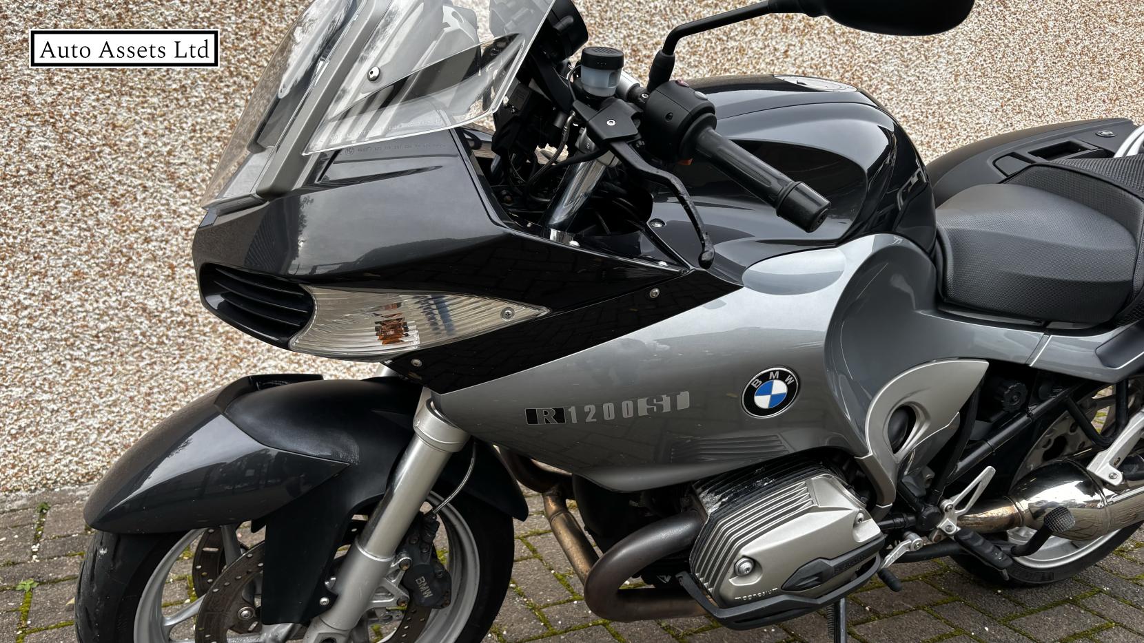 BMW R1200ST 1200 ST Petrol Manual (110 bhp)