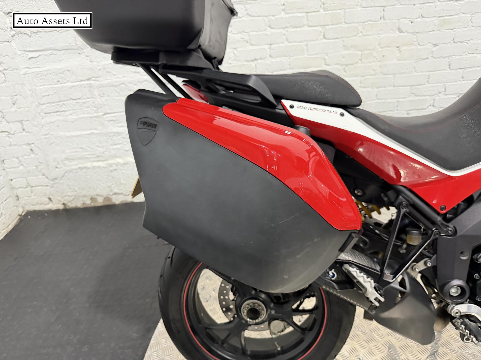 Ducati Multistrada 1200 1200 S PP Adventure Petrol Manual (148 ps)