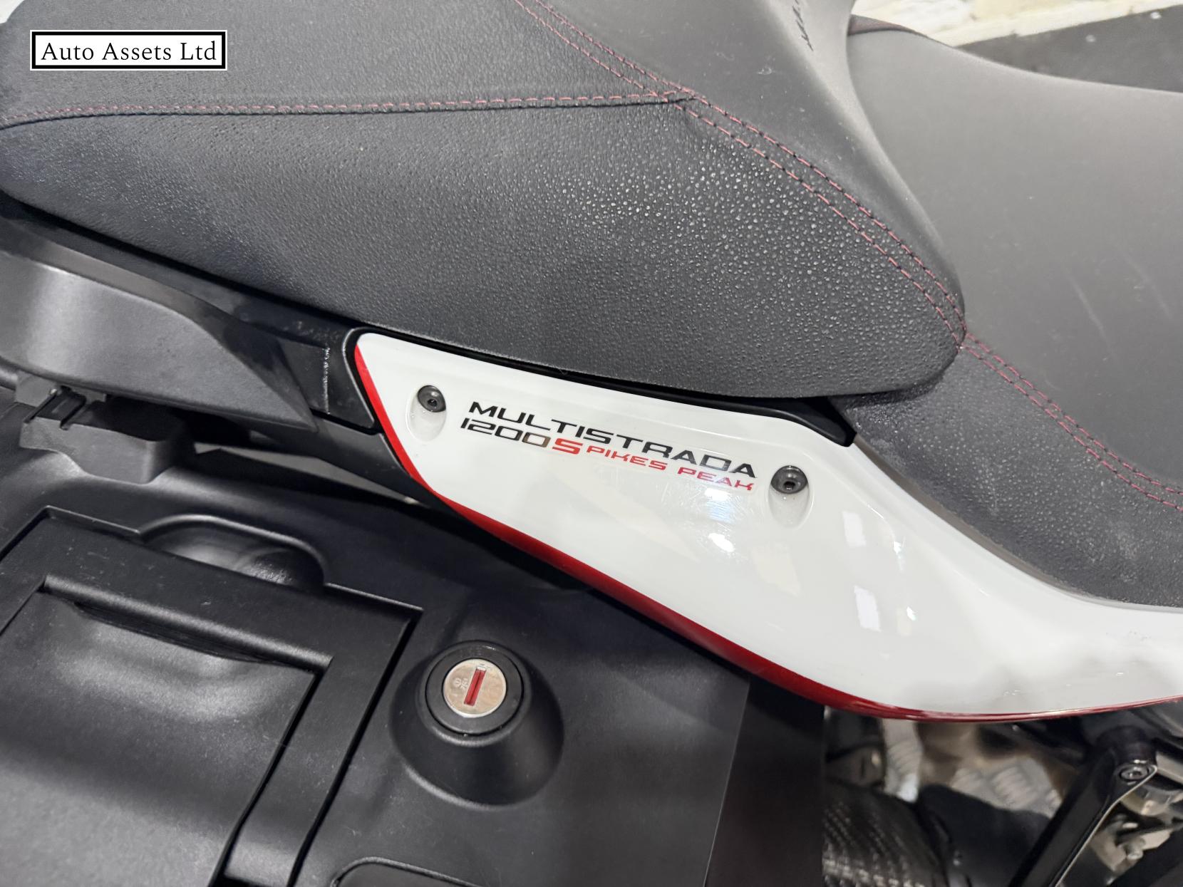 Ducati Multistrada 1200 1200 S PP Adventure Petrol Manual (148 ps)