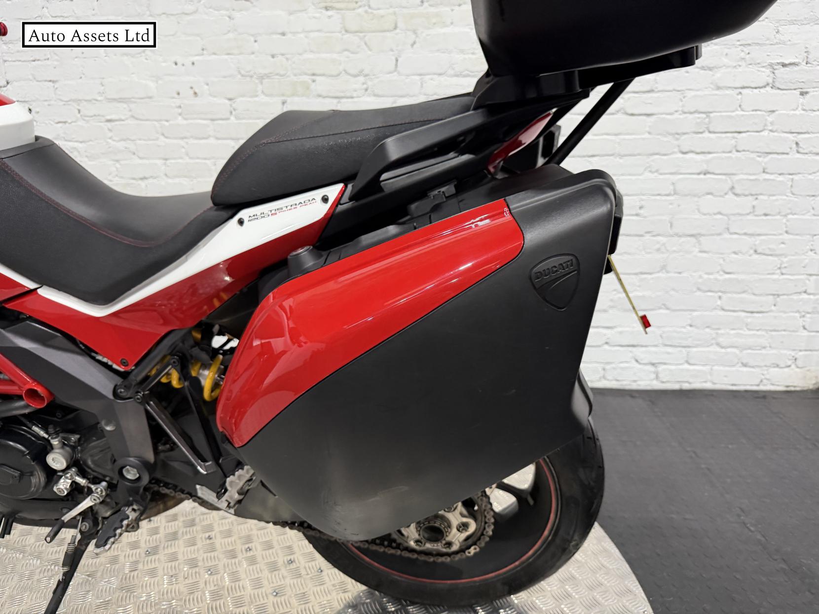 Ducati Multistrada 1200 1200 S PP Adventure Petrol Manual (148 ps)