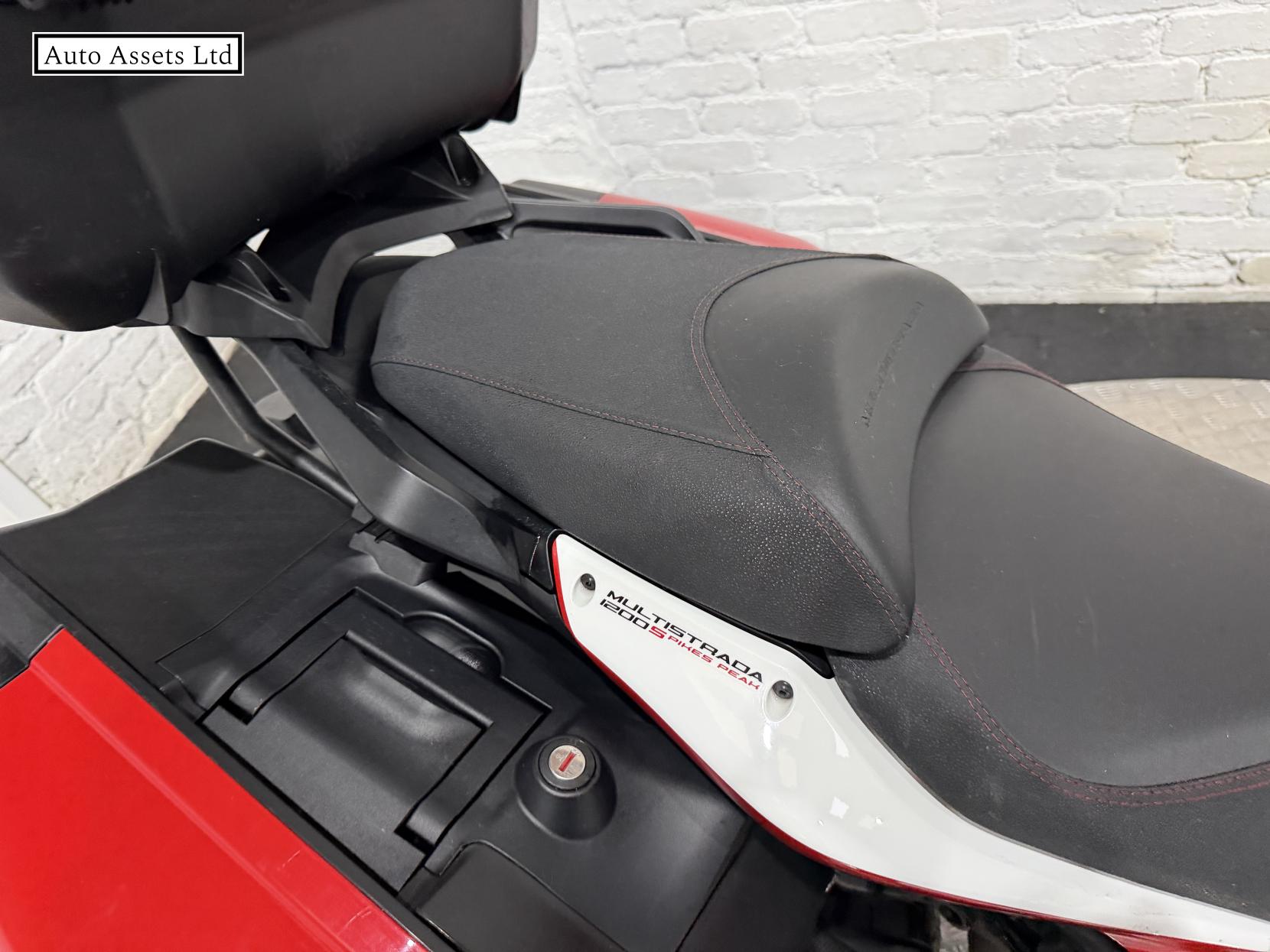 Ducati Multistrada 1200 1200 S PP Adventure Petrol Manual (148 ps)