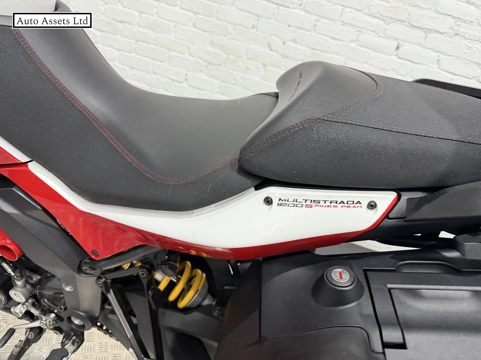 Ducati Multistrada 1200 1200 S PP Adventure Petrol Manual (148 ps)