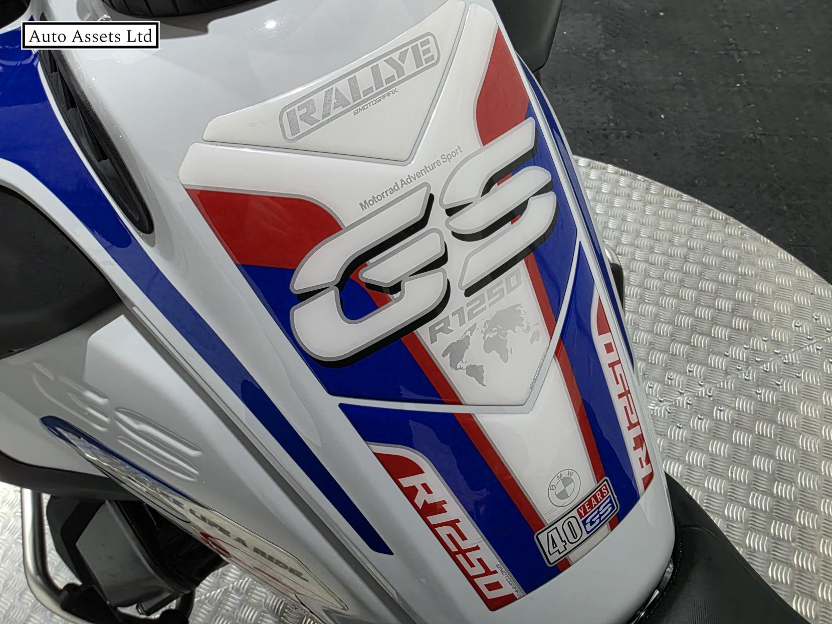 BMW R 1250 GS Adventure 1250 TE Adventure Petrol Manual Euro 5 (136 ps)