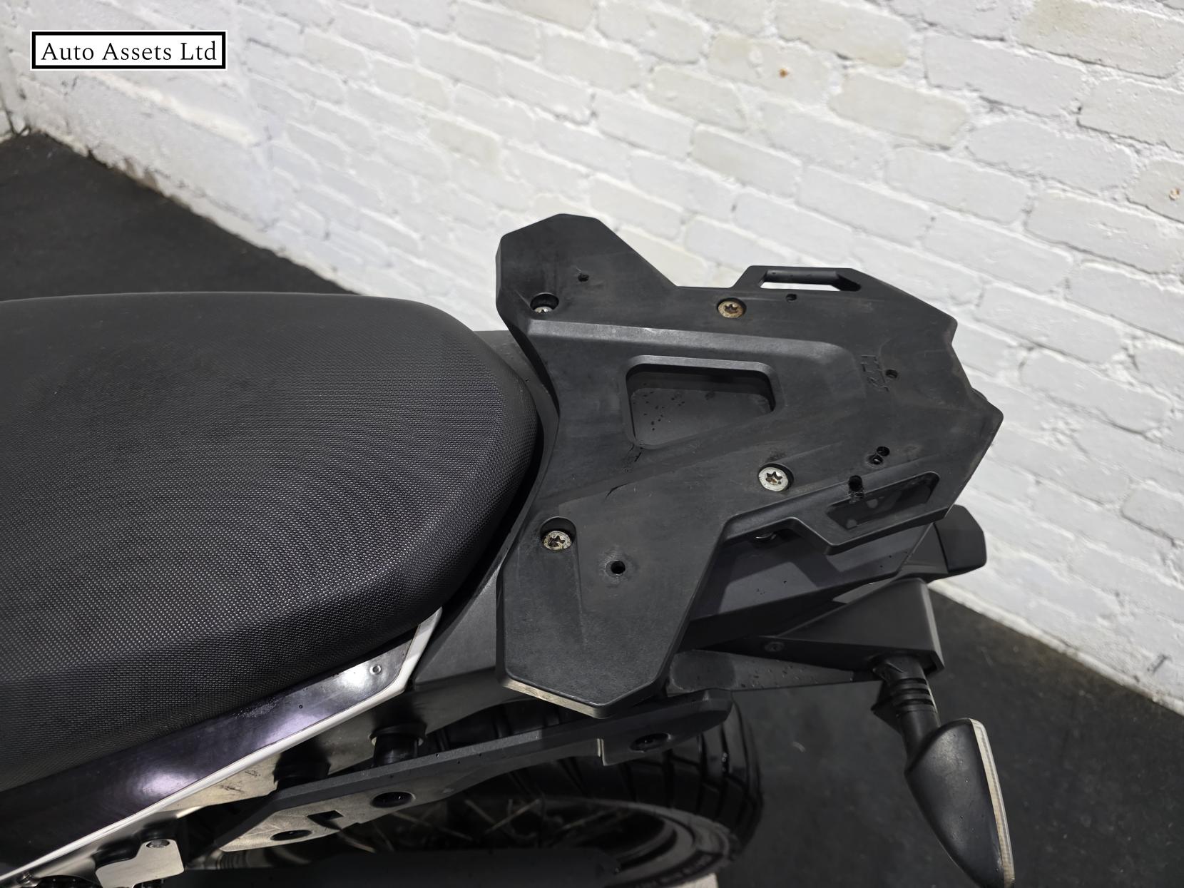 KTM 1090 Adventure 1050 R Adventure Petrol Manual Euro 4 (125 ps)