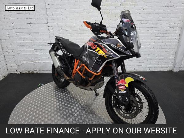 KTM 1090 Adventure 1050 R Adventure Petrol Manual Euro 4 (125 ps)