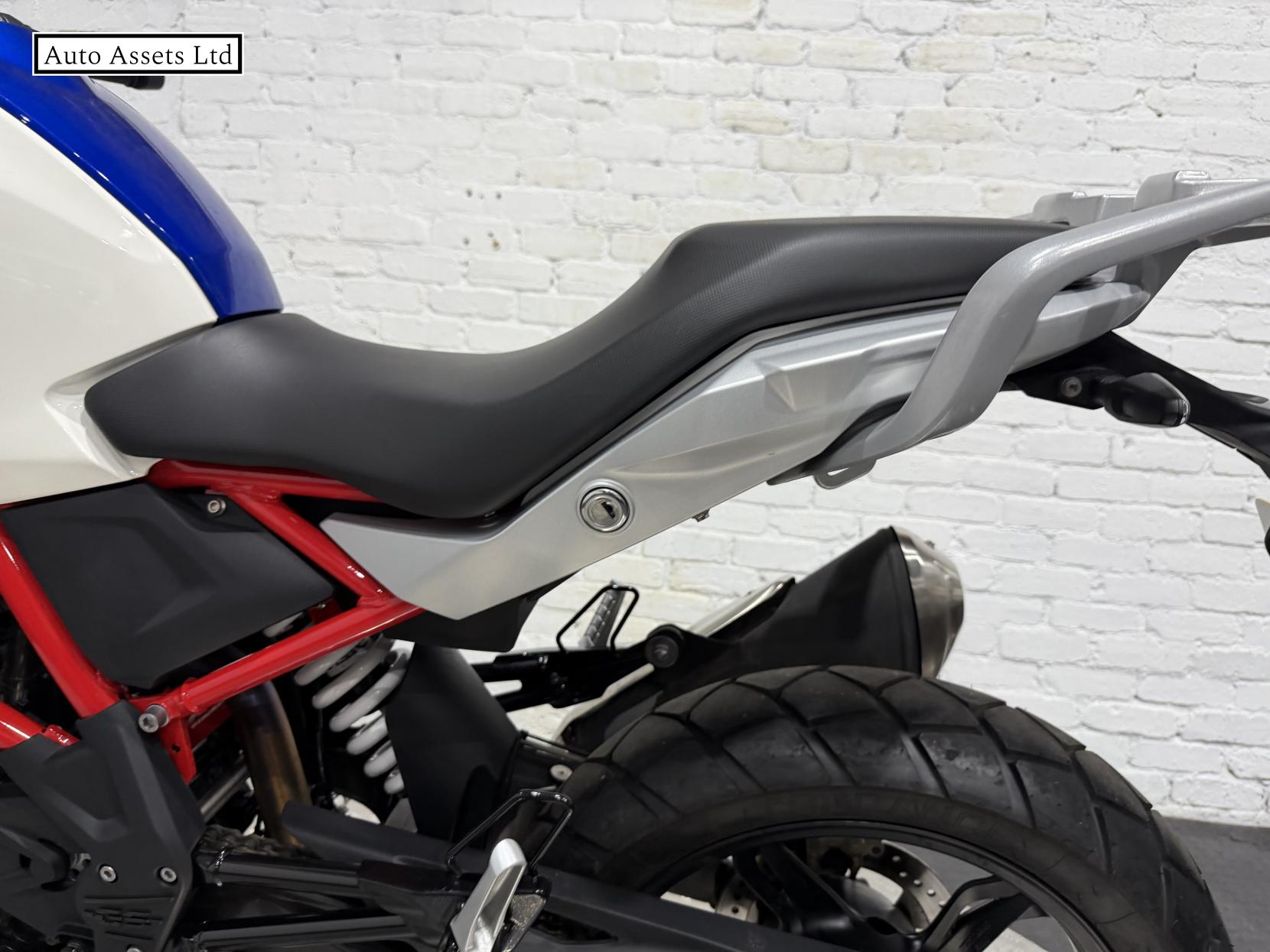 BMW G 310 GS 310 Adventure Petrol Manual Euro 5 (34 ps)