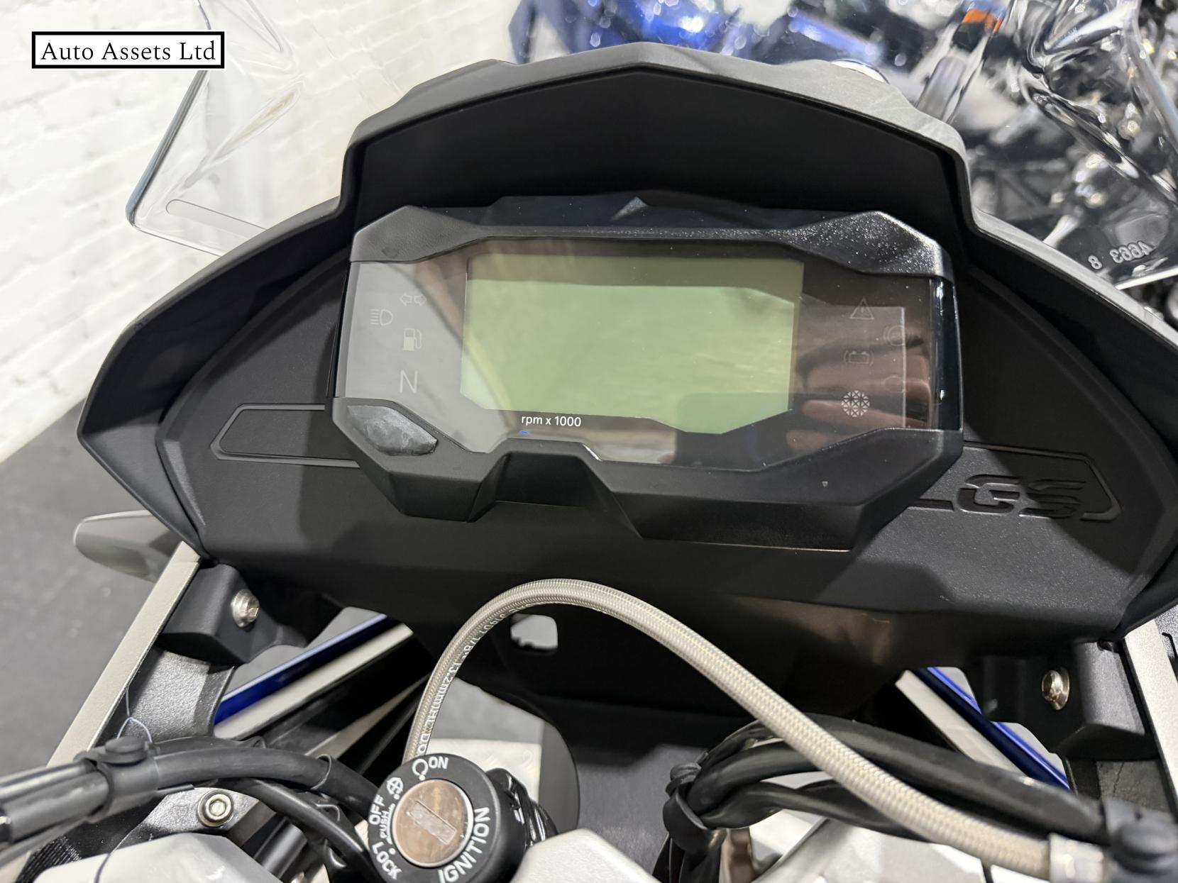 BMW G 310 GS 310 Adventure Petrol Manual Euro 5 (34 ps)