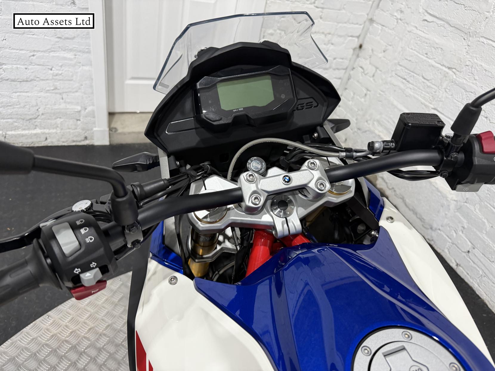 BMW G 310 GS 310 Adventure Petrol Manual Euro 5 (34 ps)