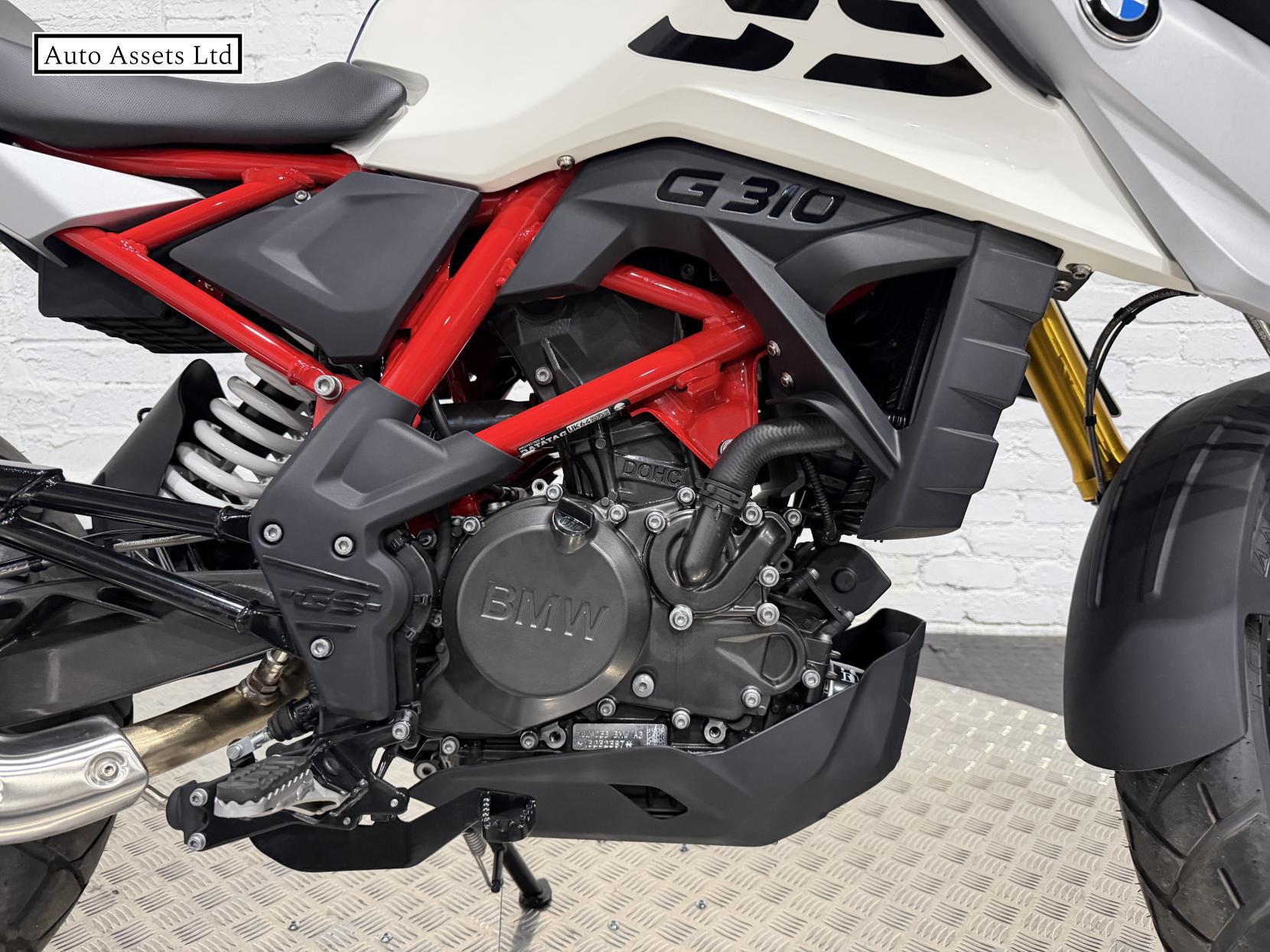 BMW G 310 GS 310 Adventure Petrol Manual Euro 5 (34 ps)