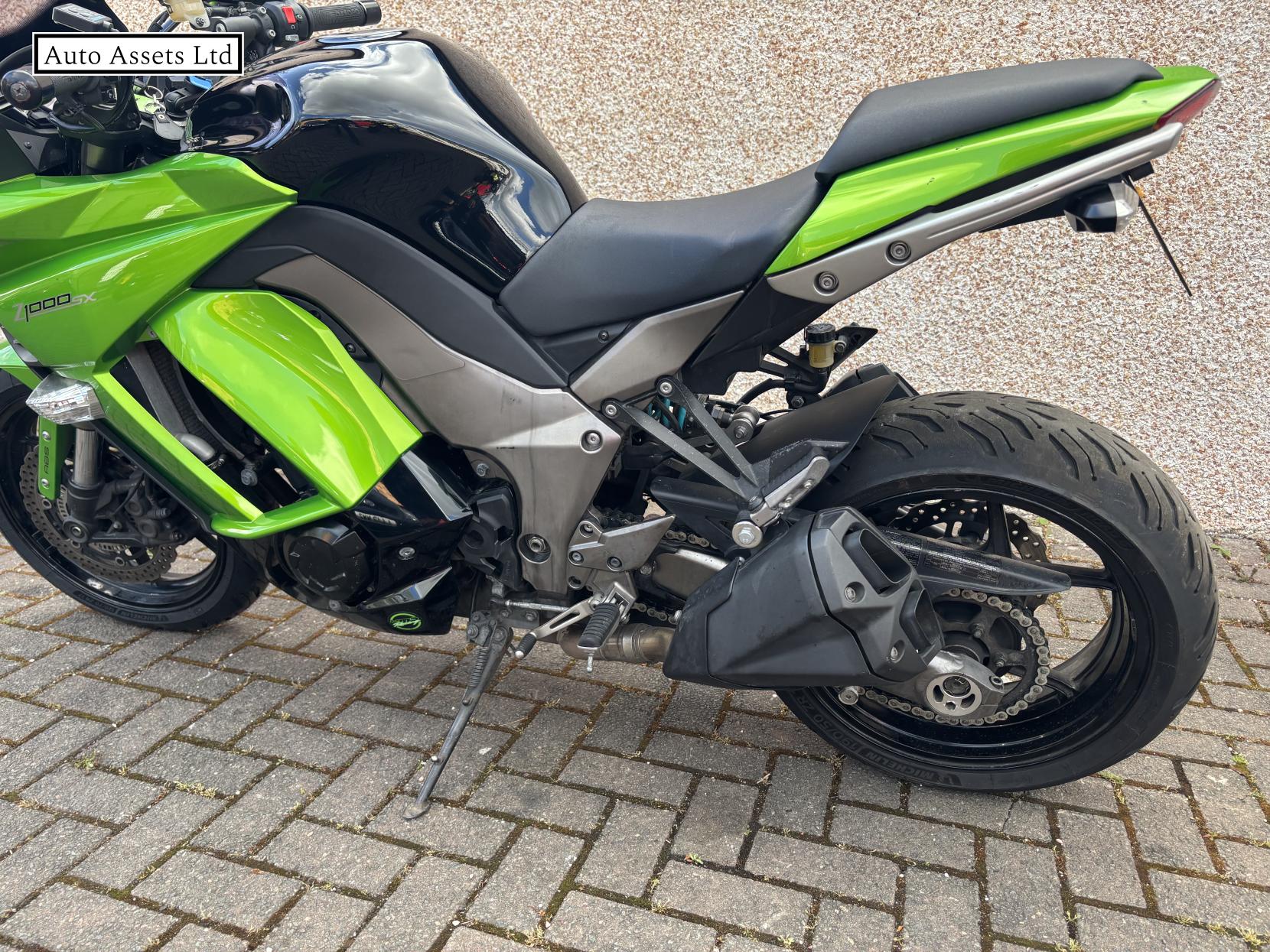 Kawasaki Z1000 SX 1000 ABS Sports Tourer Petrol Manual (142 ps)