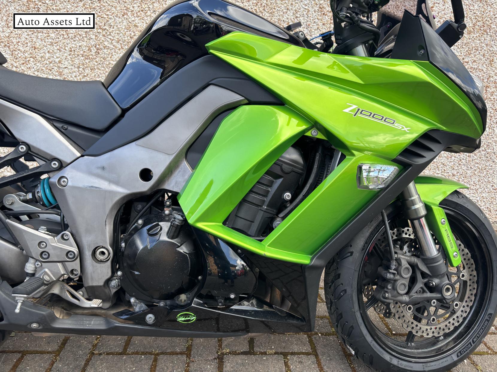 Kawasaki Z1000 SX 1000 ABS Sports Tourer Petrol Manual (142 ps)