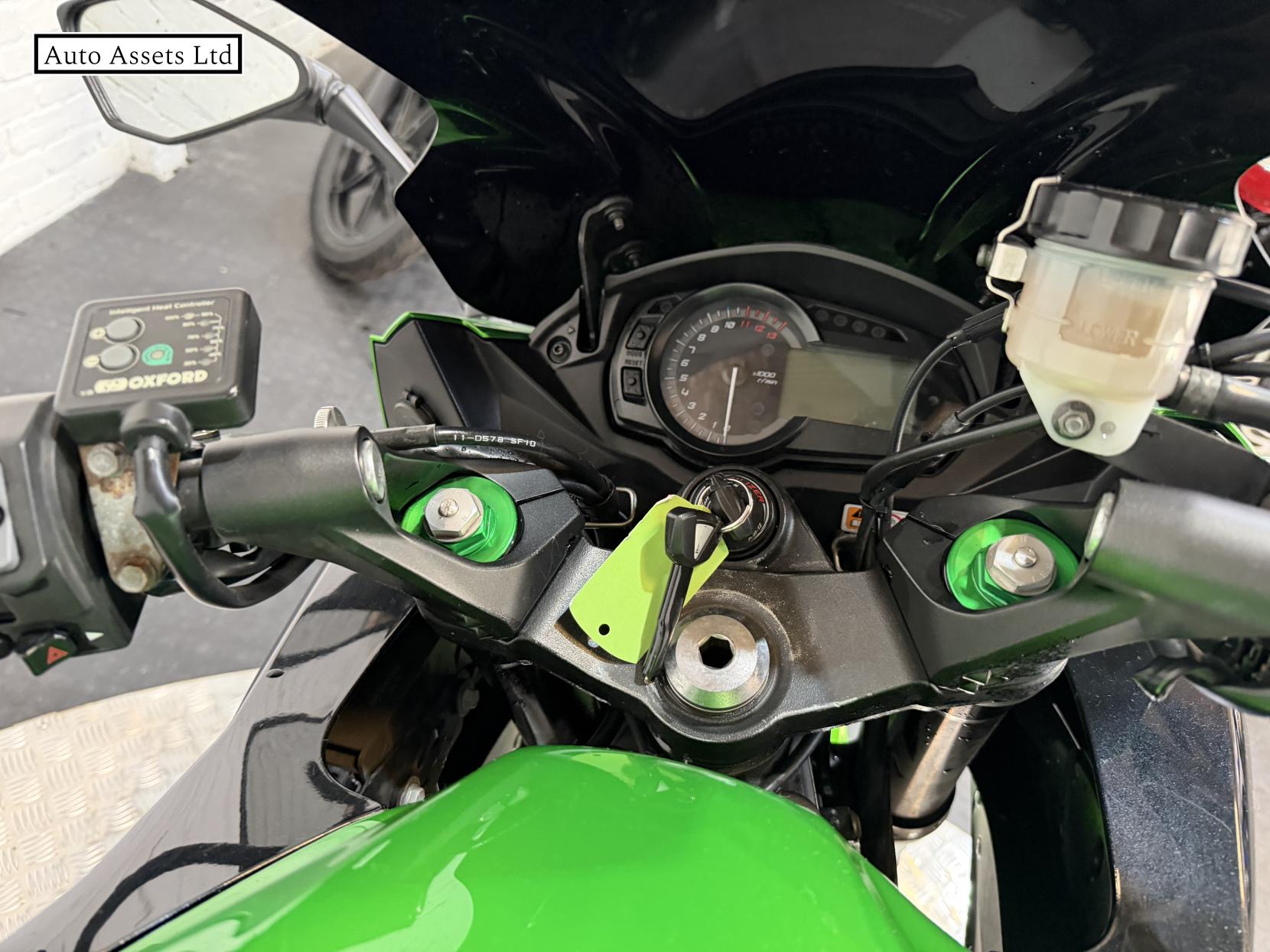 Kawasaki Z1000 SX 1000 ABS Sports Tourer Petrol Manual (142 ps)