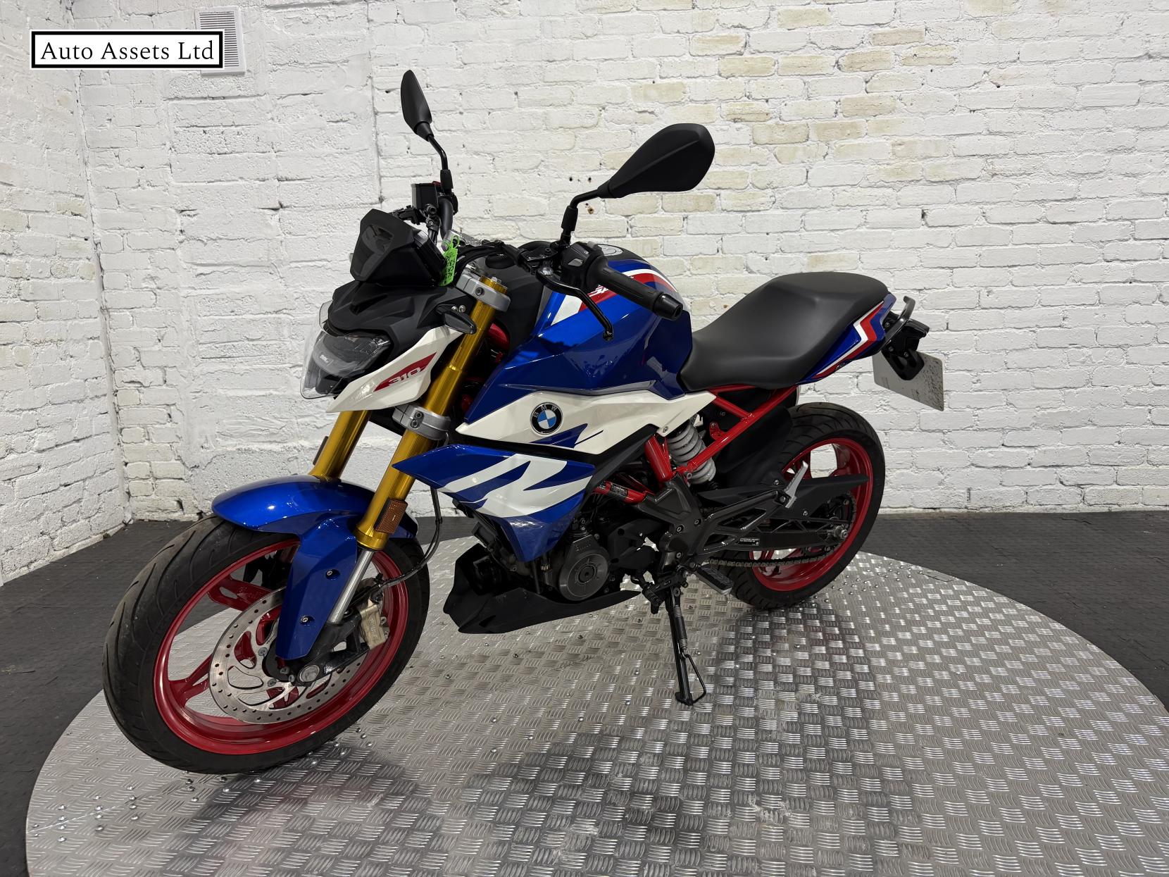 BMW G 310 R 310 Naked Petrol Manual Euro 5 (34 ps)