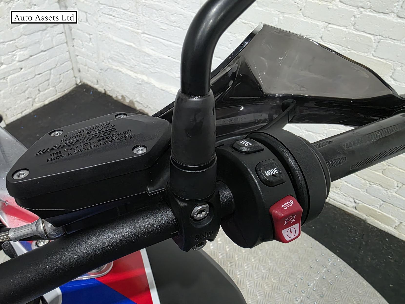 BMW R 1250 GS Adventure 1250 TE Adventure Petrol Manual Euro 5 (136 ps)