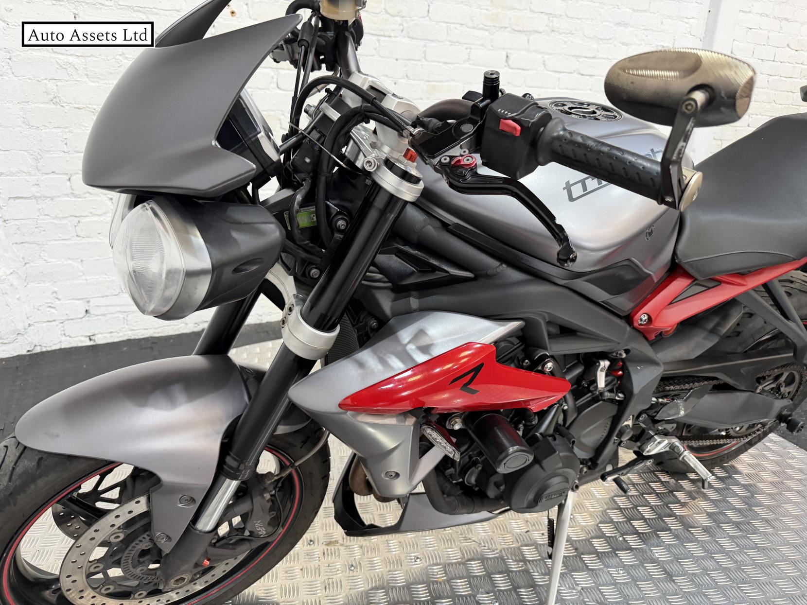 Triumph Street Triple 675 675 R Naked Petrol Manual O ring (106 ps)