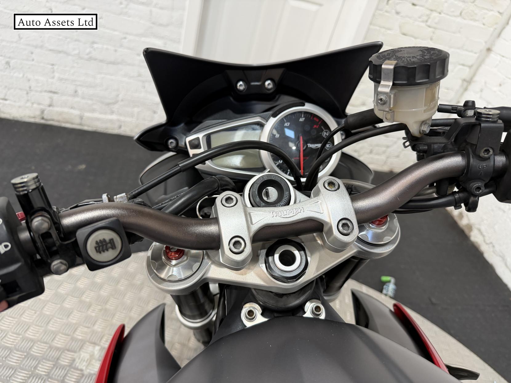 Triumph Street Triple 675 675 R Naked Petrol Manual O ring (106 ps)