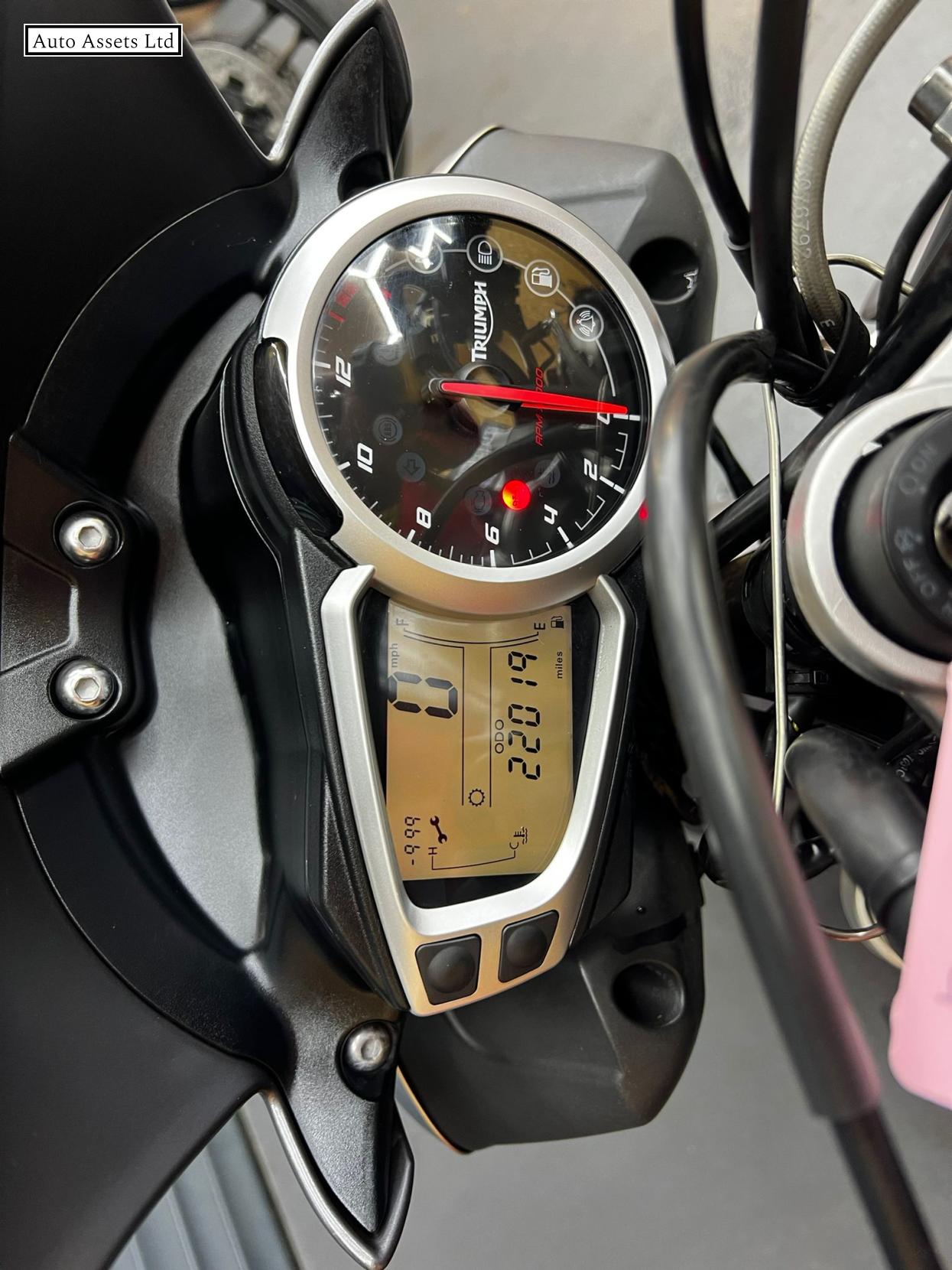 Triumph Street Triple 675 675 R Naked Petrol Manual O ring (106 ps)