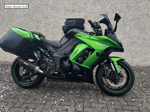 Kawasaki Z1000 SX 1000 ABS Sports Tourer Petrol Manual (142 ps)